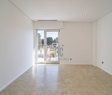 Moradia T4 em Porto - Foto 1