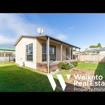 Charming, freshly updated 2-bedroom cottage - Photo 1