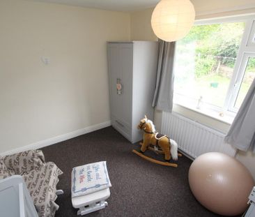 4 bedroom detached house to rent - Photo 3