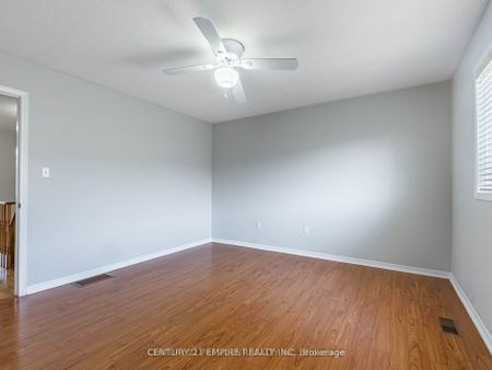 Property For Lease | W7328490 - Photo 2