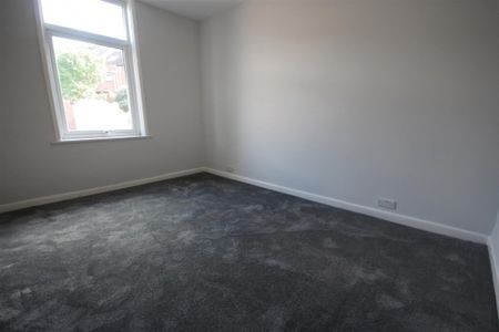 2 Bedroom Flat/Apartment To Let - Photo 2