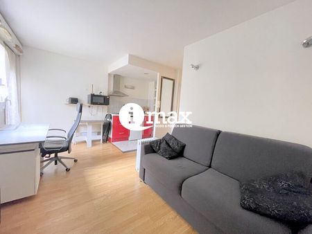 Location Appartement COURBEVOIE - - Photo 2