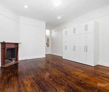 LARGE TWO BEDROOM HOME WITH UNBEATABLE LIVING SPACE! - Photo 1