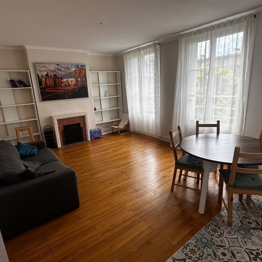 Appartement meublé T3 de 70 mètres carrés - Photo 1