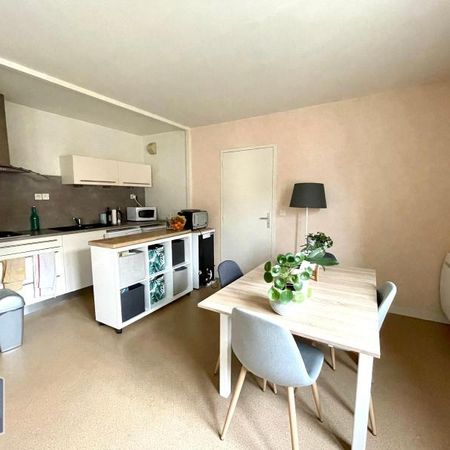Location Appartement 2 pièces 42m² LAVAL 53000 - Photo 4