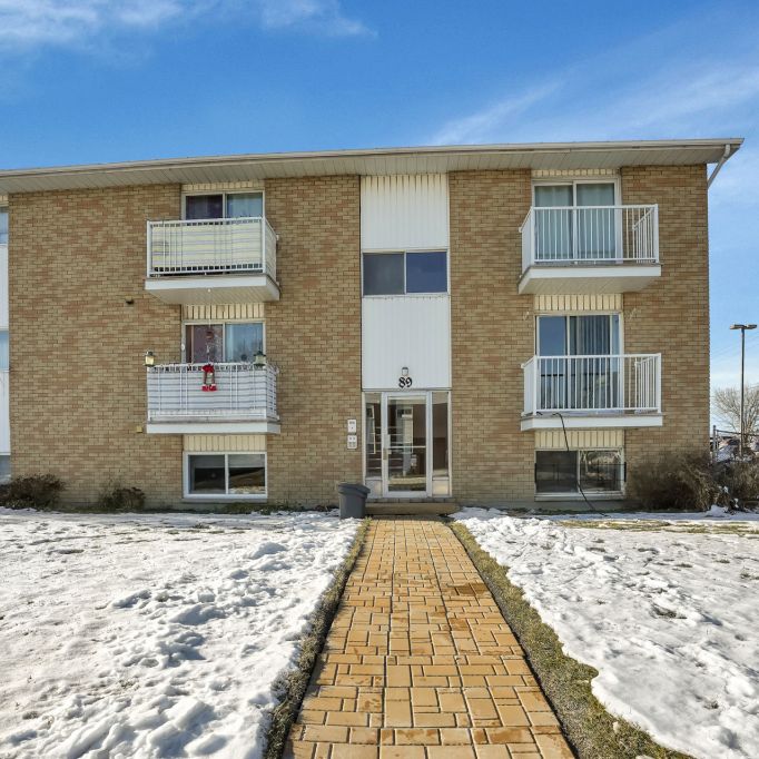 Beau Logement 1 Chambre - Gatineau - Photo 1