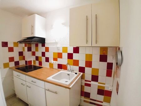 Location Appartement 2 pièces 39m² - Photo 3