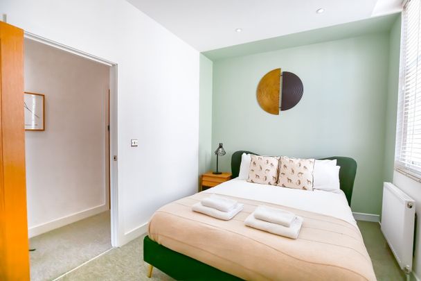 1 Bed Flat, Ditchling Rd, BN1 - Photo 1