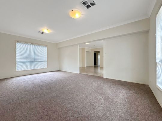 12 Lemongum Place, Quakers Hill NSW 2763 - House For Rent | Domain - Photo 1