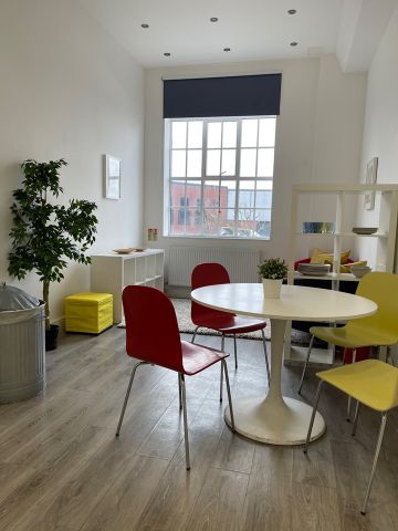 1 Bed Flat, Power House, W3 - Photo 5