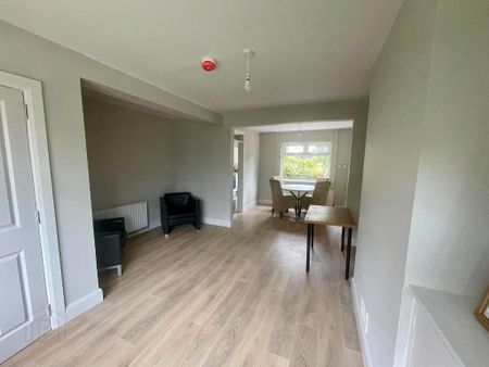 234 Lisburn Road, Belfast, BT9 6GF - Photo 2