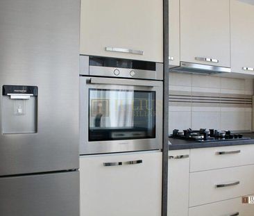 Spatios; 60mp utili, loc parcare - Toronto Residence. - Photo 6