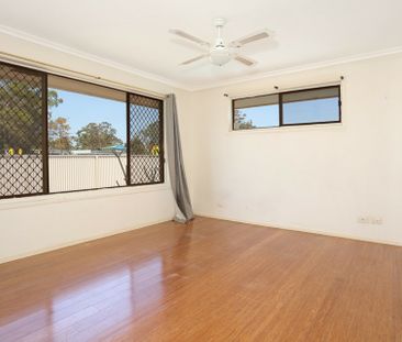 FAMILY HOME WITH POOL!!! - Photo 2