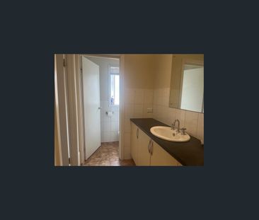 AFFORDABLE HOME IN CONVENIENT LOCATION - Photo 4