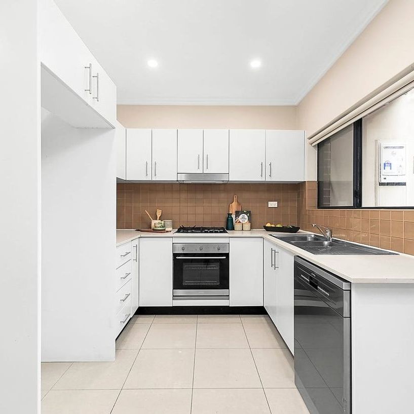 12/10-14 Chicago Avenue, Maroubra, NSW 2035 - Photo 1