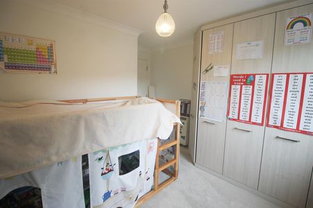 Kings View, West End Road, High Wycombe - Photo 3