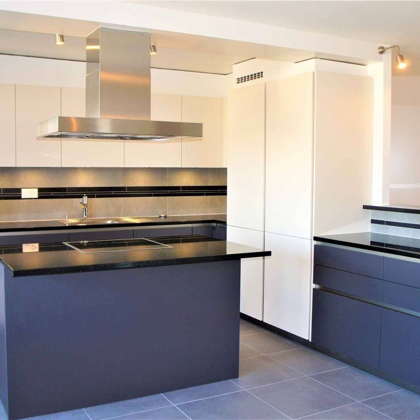 Beautiful 4.5 room apartment with lake view - Foto 1