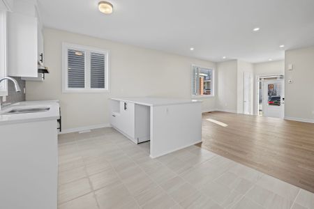 For Lease - 126 Beebalm Crescent, Barrhaven, Ontario - Photo 3