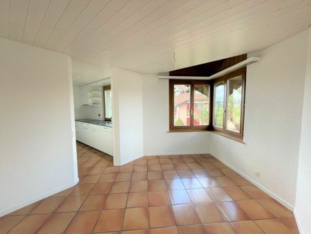 4.5 Zimmer, 100 m², 1. Stock - Foto 3