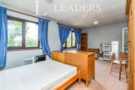 apartment to rent Chester Court, 258 Winchester Road, Southampton, SO16 - Photo 3