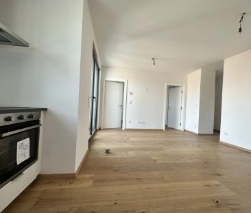 ZWEITBEZUG: 3-Zimmer-Wohnung mit Loggia in der Varnhagengasse - Foto 2