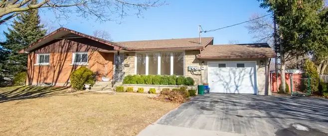 33 Albany Drive | 33 Albany Drive, St. Catharines - Photo 1