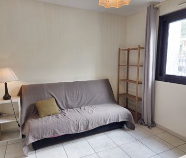 Location Appartement 3 pièces 55m² ST DENIS 97400 - Photo 1