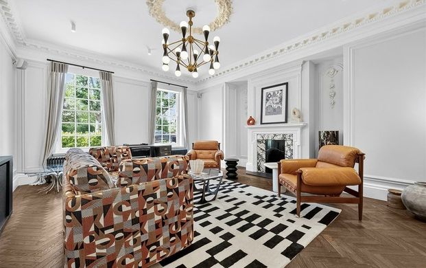 House To Let in Heath Drive, Hampstead, NW3 | TK International - Photo 1