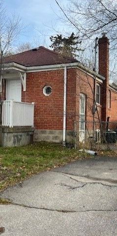 For Lease - 223 Harlandale Avenue, Toronto, Ontario - Photo 1