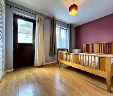 Grinstead Lane, LANCING - Photo 4