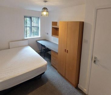 Mixed use to rent - Photo 6