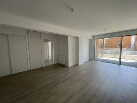 BREST SAINTE-ANNE DU PORTZIC - APPARTEMENT T3 NEUF - PLACE DE PARKING PRIVATIVE - CADRE PRIVILEGIE - Photo 5