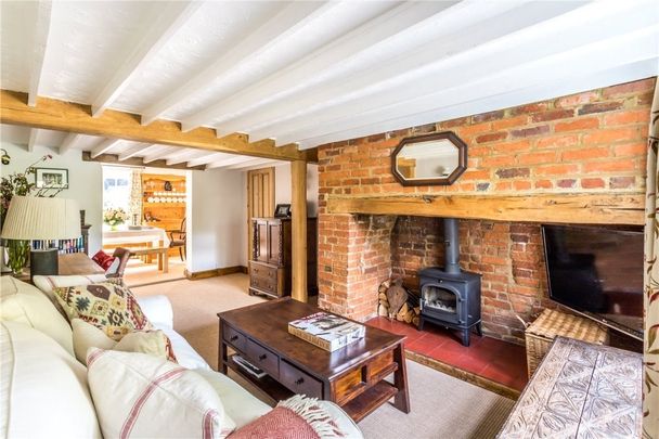 3 bedroom cottage to rent - Photo 1