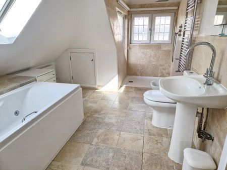 Studio to rent - Photo 3