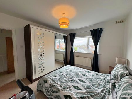 Rossmore Road - Photo 4