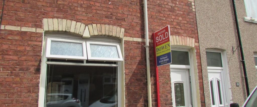 2 bedroom terraced house to rent - Photo 1