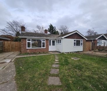 Broadoak Avenue, Maidstone - Photo 1