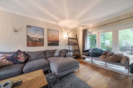 Tilford Road, Hindhead - 4 bedrooms Property for lettings - Seymours - Photo 5