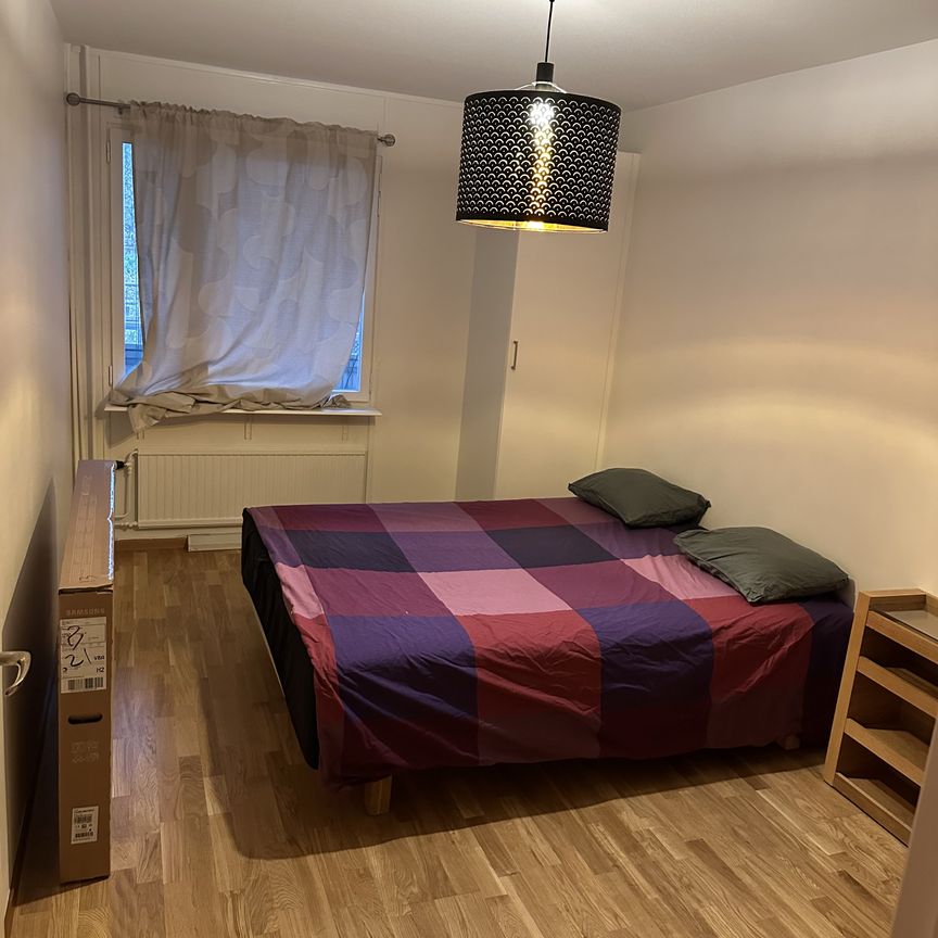 Vårbergsplan, Skärholmen - Foto 1