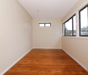 Affordable Three Bedroom Home! - Photo 6