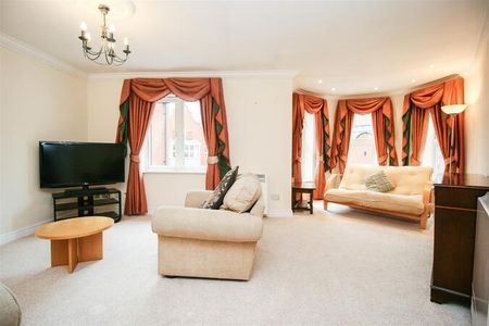 Walton House, City Centre - Photo 3