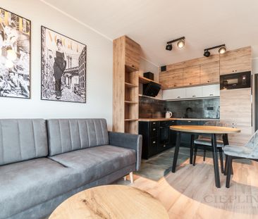 piękna kawalerka w nowym budynku w centrum - Zdjęcie 3