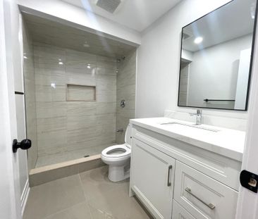 For Lease - 115 Mapes Avenue, Vaughan, Ontario - Photo 6