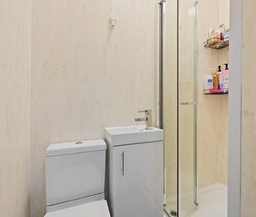 5 bedroom terraced house to rent - Photo 5