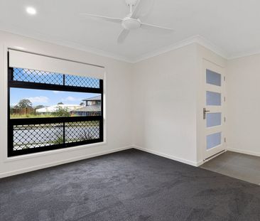 6 Reed Street, Logan Reserve QLD 4133 - House For Rent | Domain - Photo 3