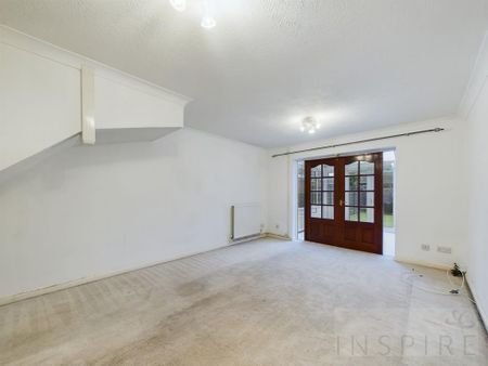 2 bedroom terraced house to rent - Photo 3