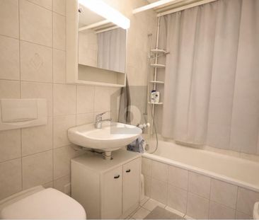 PRACTICAL, CENTRAL & WELL CONNECTED - Photo 5