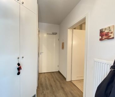 Sehr schöne 2 Zimmerwohnung mit Balkon und Fahrstuhl - Foto 1