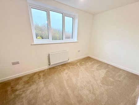 3 bedroom terraced house to rent - Photo 2