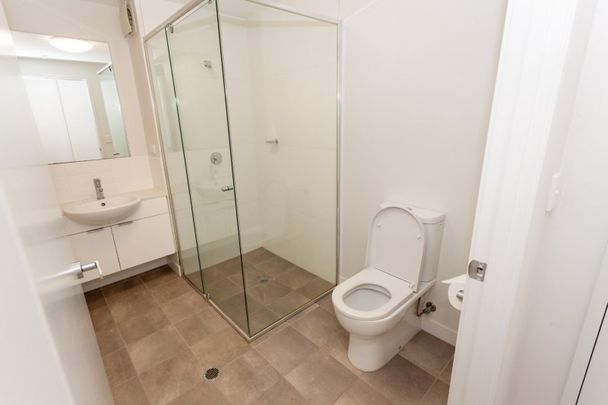 City Apartment Living - Photo 1